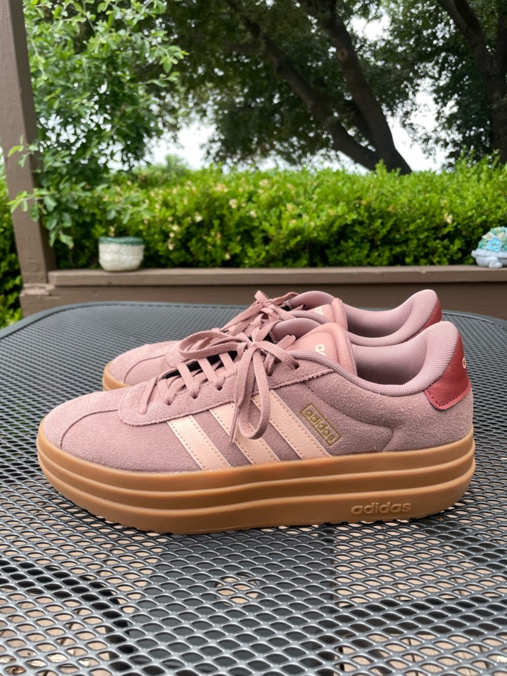 Adidas Women’s Platform Suede Sneaker in Blush Pink size 9.5